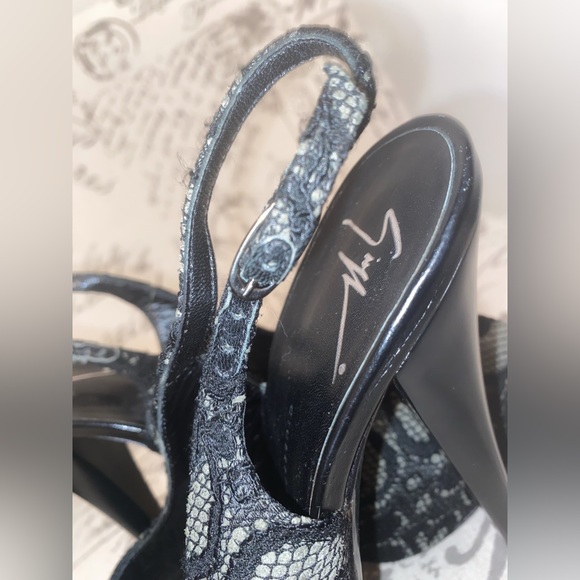 Sexy Monro Lace Giuseppe Zanotti Peep toe stiletto - Picture 7 of 16